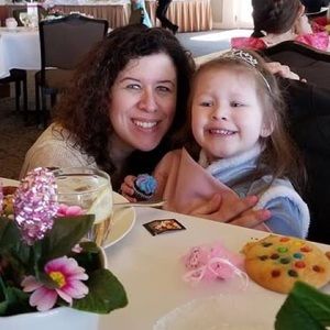 Meet your Posher, Helen